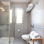 Апартаменти Modern With Sea Views And Terrace La Caleta