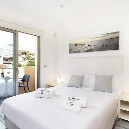 Marina Caleta, La Caleta *