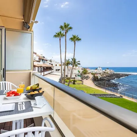 Modern With Sea Views And Terrace La Caleta Appartement